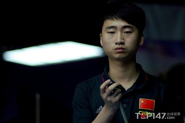 论氛围里 论氛围里