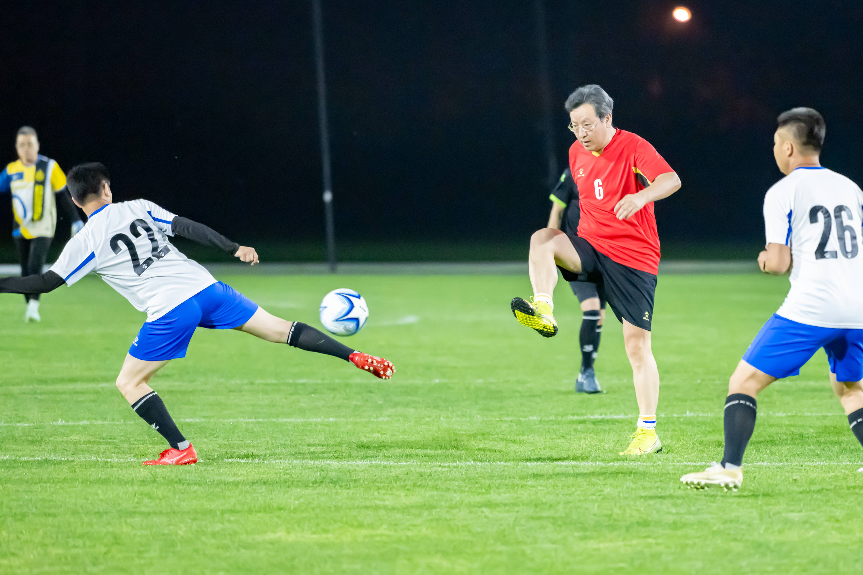 市场上的投 市场上的投